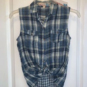 NWT Girls sleeveless woven top